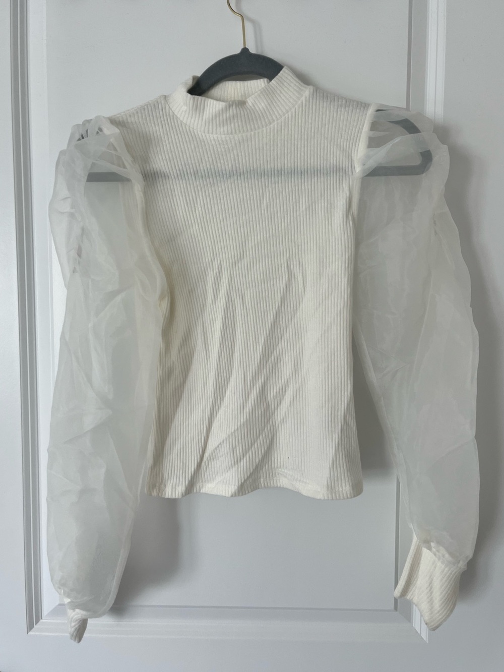 Forever 21 Medium White High Neck Sheer Long Sleeve Ribbed Top
